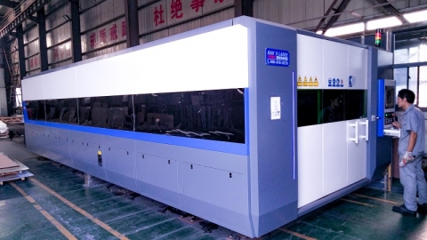 熱烈祝賀大族G6020F光纖激光切割機安裝并正式投產使用